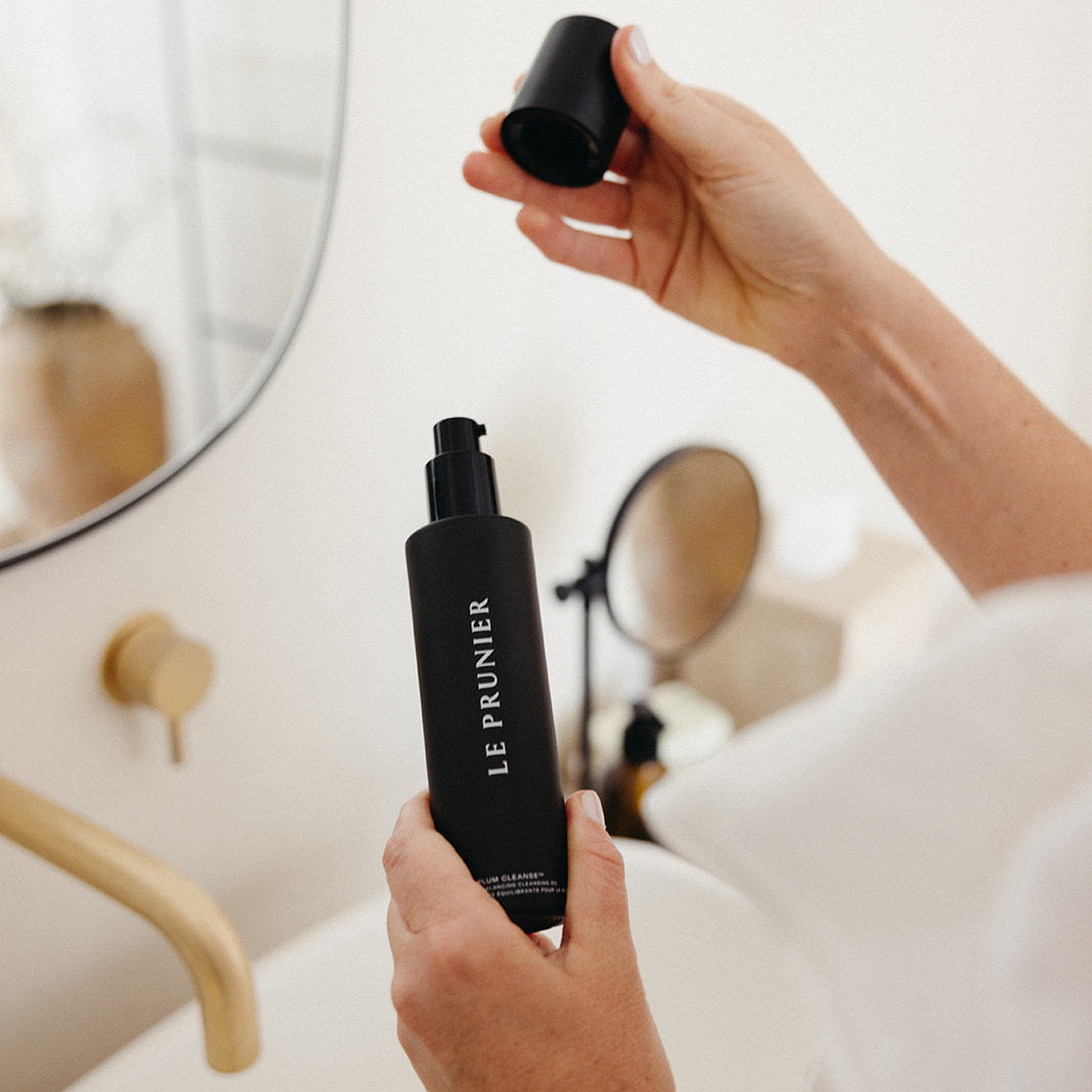 Le Prunier-Plum Cleanse Biome Balancing Cleansing Oil-Skincare-Plum_Cleanse_Lifestyle_09-The Detox Market | 